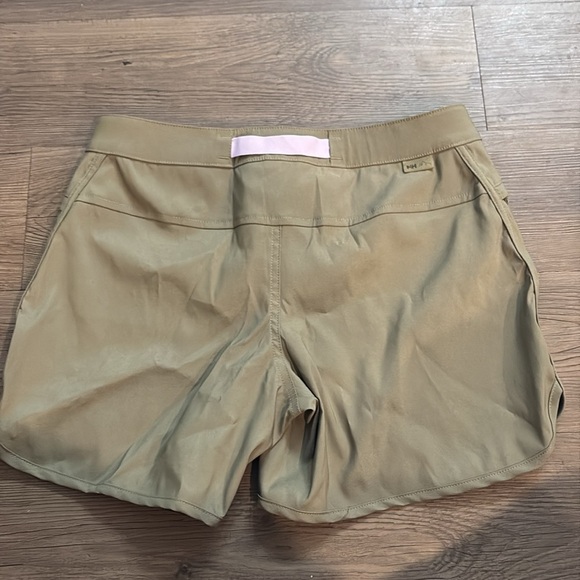Helly Hansen Solen Classic Recycled Water Short NEW - Picture 5 of 9